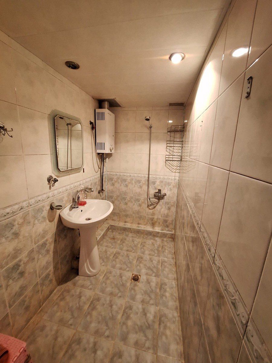 Satılır 2 otaqlı köhnə tikili 56 m² — Mənzil, Bakı (11)