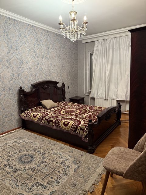 İcarəyə verilir 1 otaqlı köhnə tikili 18 m² — Bakı