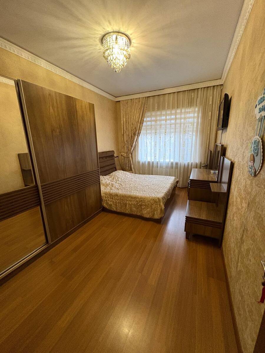 Satılır 2 otaqlı köhnə tikili 70 m² — Mənzil, Bakı (5)