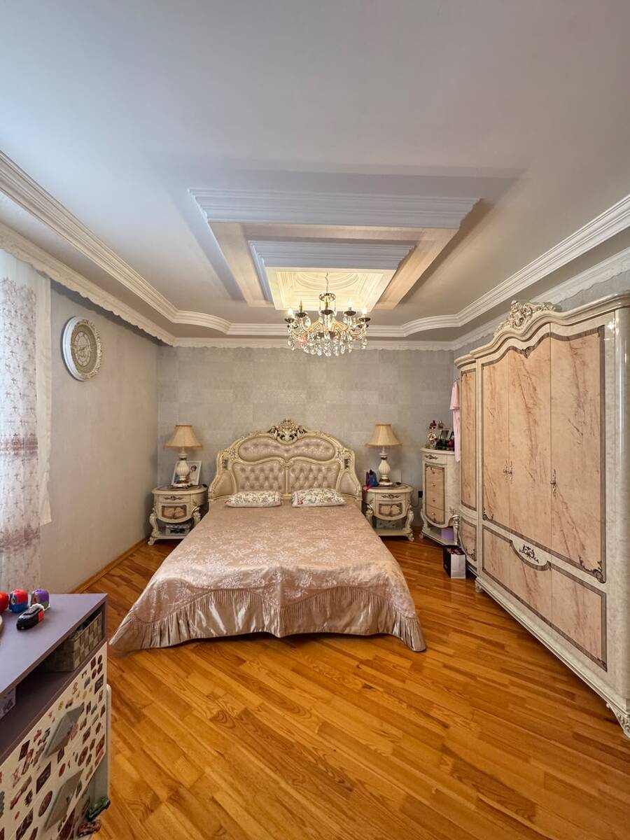 Satılır 8 otaqlı həyət evi/bağ evi 350 m² — Ev, villa, Bakı (10)