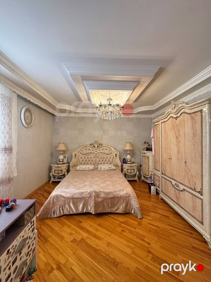 Satılır 8 otaqlı həyət evi/bağ evi 350 m² — Ev, villa, Bakı (12)