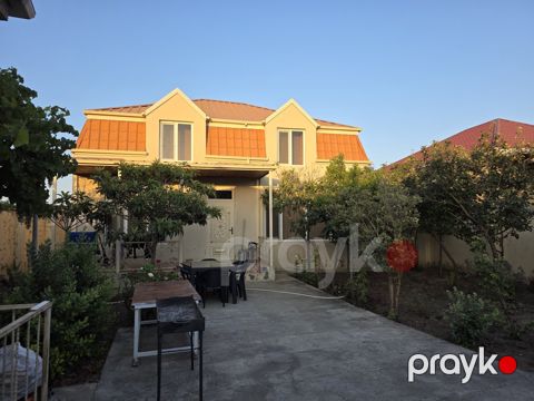 Satılır 3 otaqlı həyət evi/bağ evi 160 m²