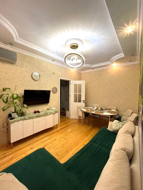 Satılır 2 otaqlı yeni tikili 50 m² — Bakı