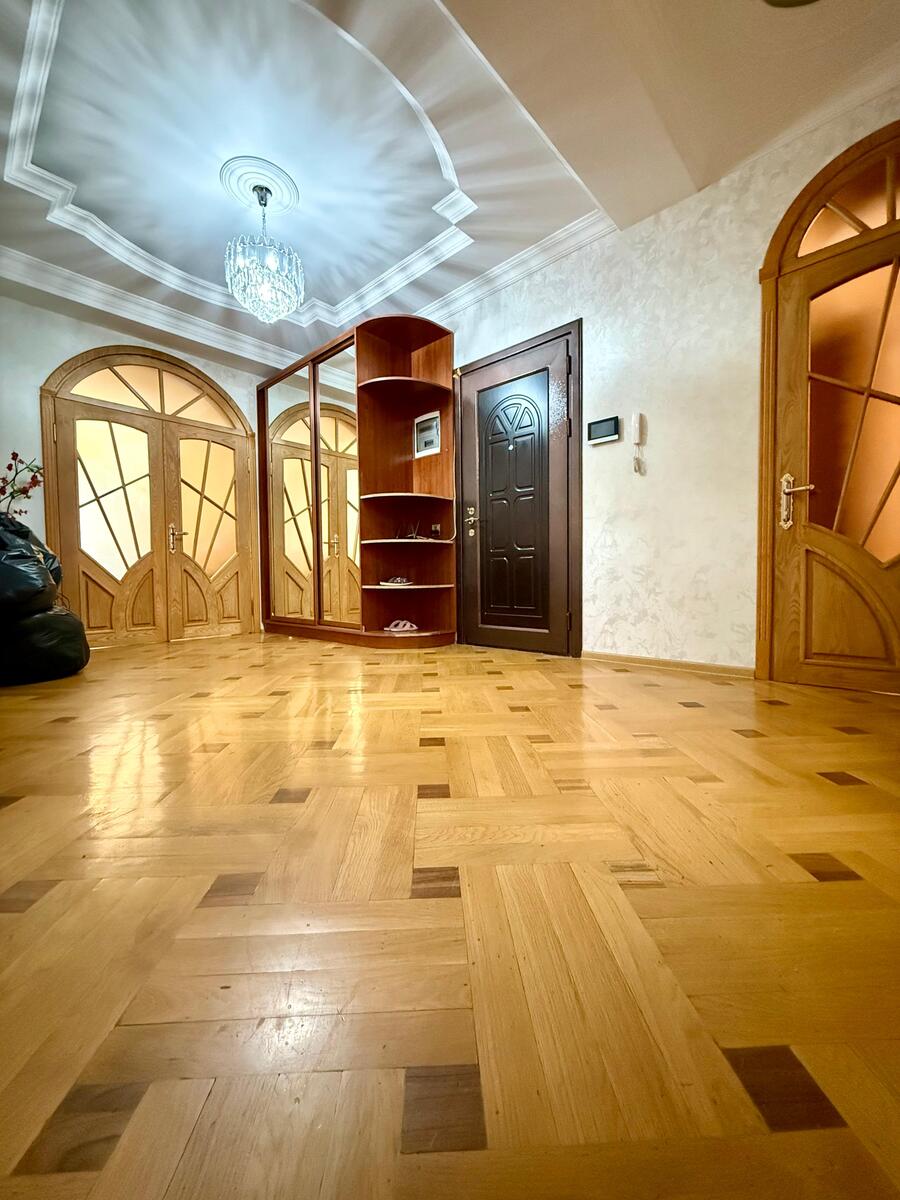Satılır 4 otaqlı yeni tikili 170 m² — Mənzil, Bakı (6)