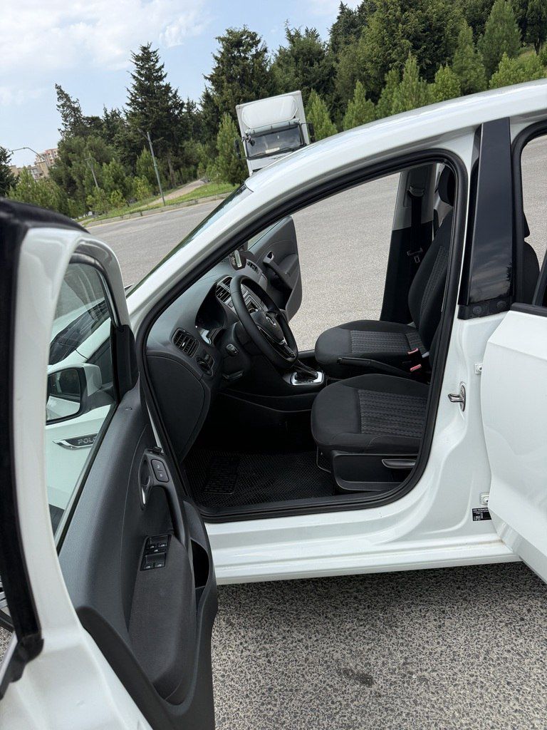 Volkswagen Polo, 1.6 L, 2019 il, 95 500 km — Avtomobillər, Bakı (5)