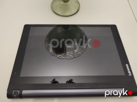 Lenovo Yoga planşet - Marka/model: Lenovo Yoga Tablet seriyası — Digah