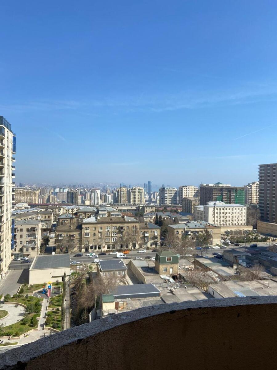 İcarəyə verilir 4 otaqlı yeni tikili 220 m² — Mənzil, Bakı (10)