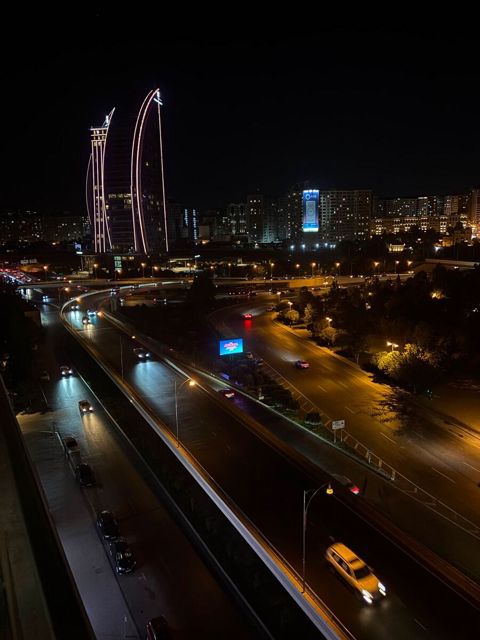 Satılır 2 otaqlı yeni tikili 75 m² — Bakı