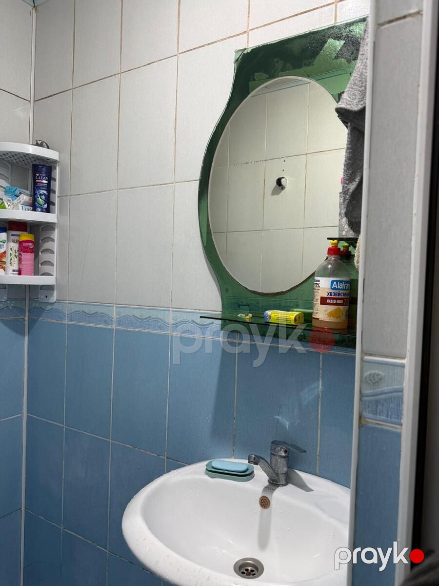 Satılır 2 otaqlı köhnə tikili 50 m² — Mənzil, Bakı (11)