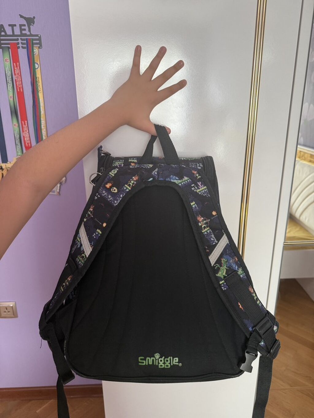 Smiggle brendli uşaq/gənc oğlan üçün bel çantası - Dizayn: Qara fon — Sırt çantaları, ranelər, çantalar, Bakı (2)