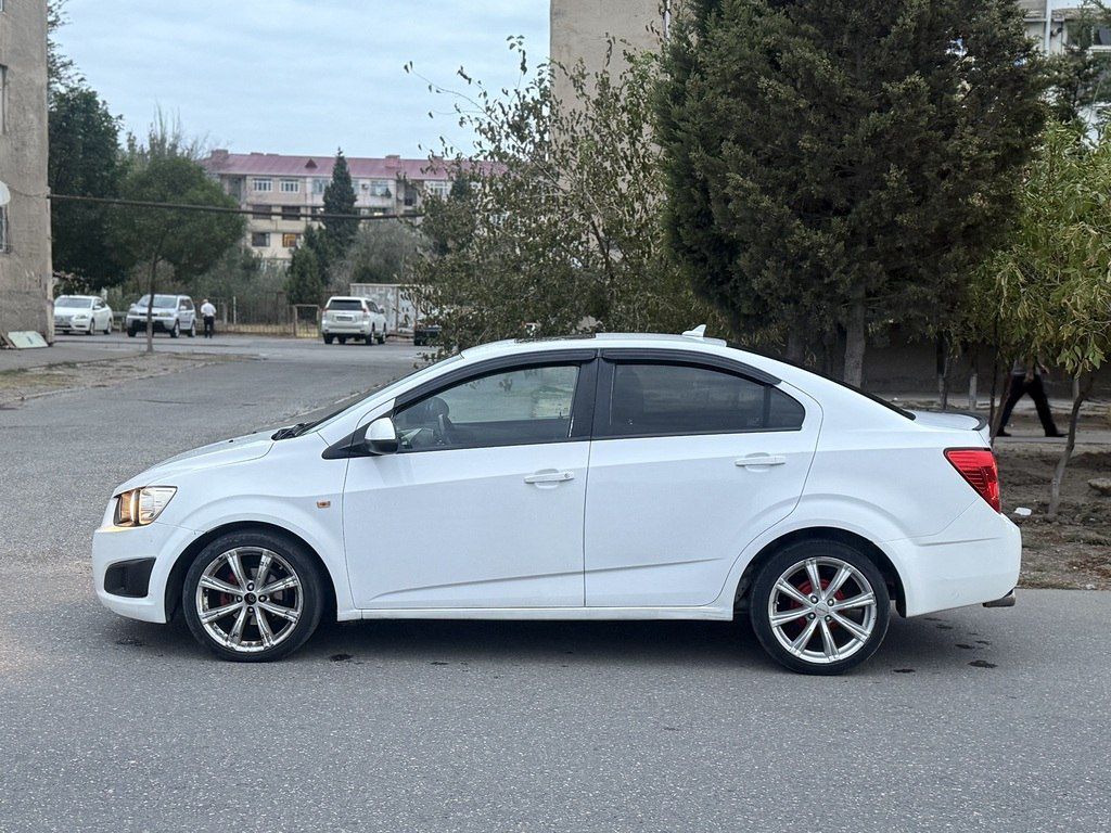 Chevrolet Aveo, 1.4 L, 2012 il, 277 000 km — Avtomobillər, Sumqayıt (9)