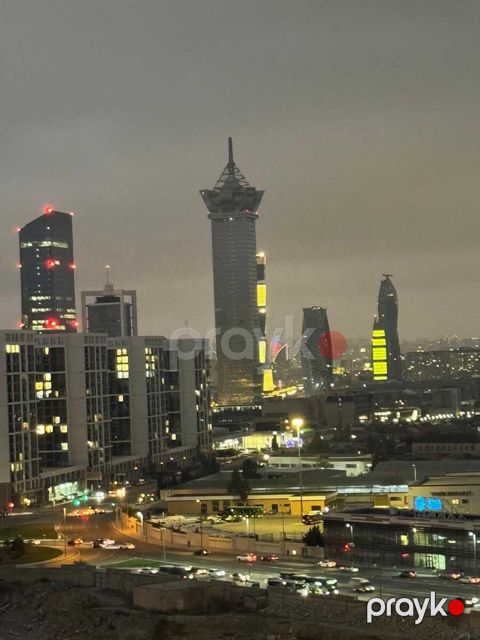 Satılır 3 otaqlı yeni tikili 110 m²