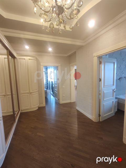 İcarəyə verilir 3 otaqlı yeni tikili 120 m²