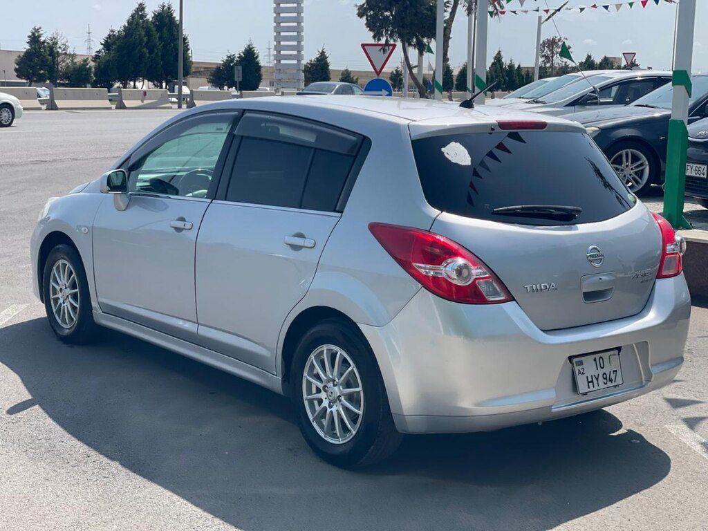 Nissan Tiida, 1.6 L, 2011 il, 184 000 km — Avtomobillər, Bakı (5)