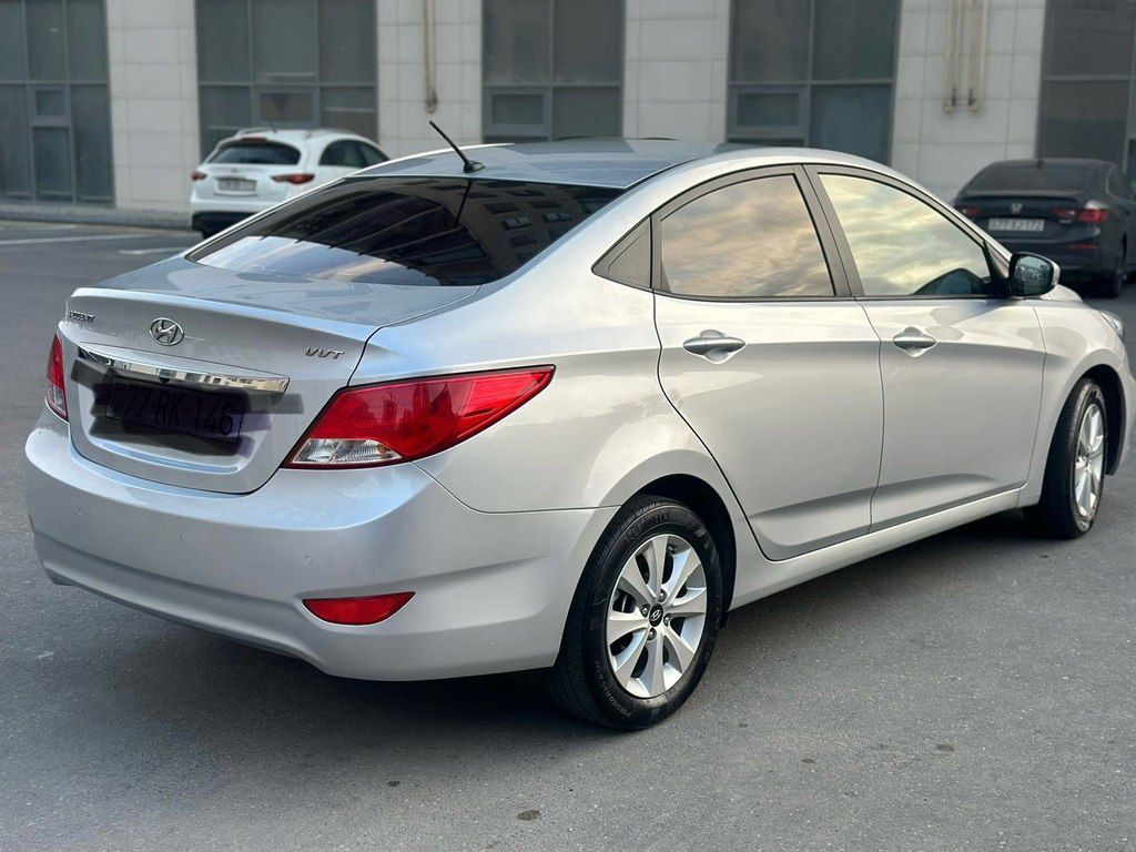Hyundai Accent, 1.4 L, 2015 il, 215 000 km — Avtomobillər, Bakı (4)