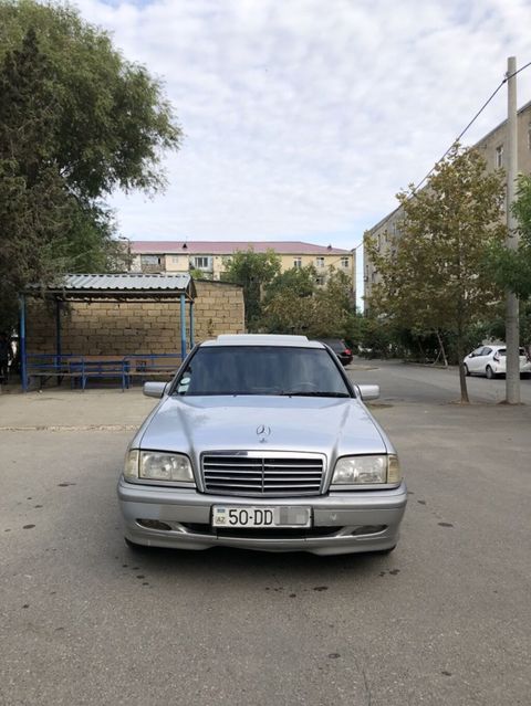 Mercedes-Benz C-Class: 2 l 1998 il Sedan — Sumqayıt
