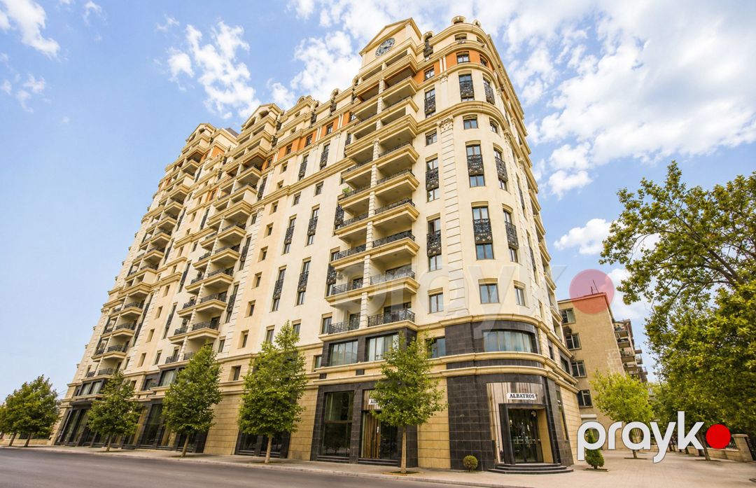 Satılır 5 otaqlı yeni tikili 285 m² — Mənzil, Bakı (2)
