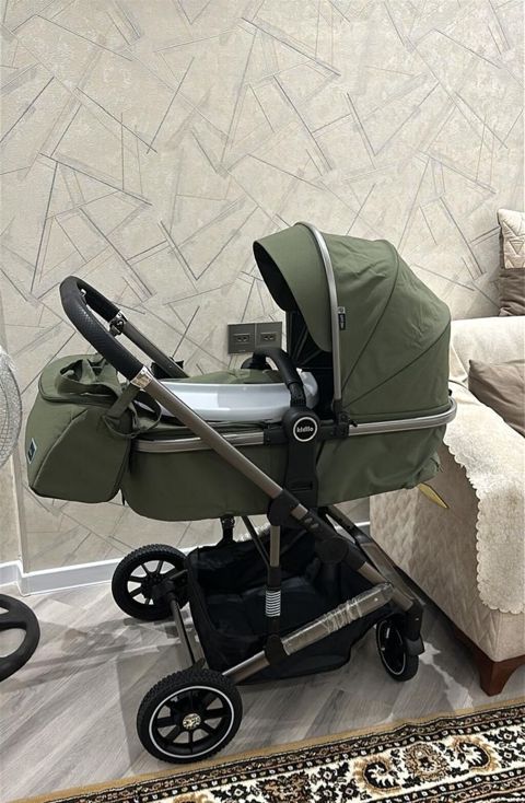 Kalyaska 90 azn satilir az işlənib hec bir qüsuru yoxdu üstündə — Strollers
