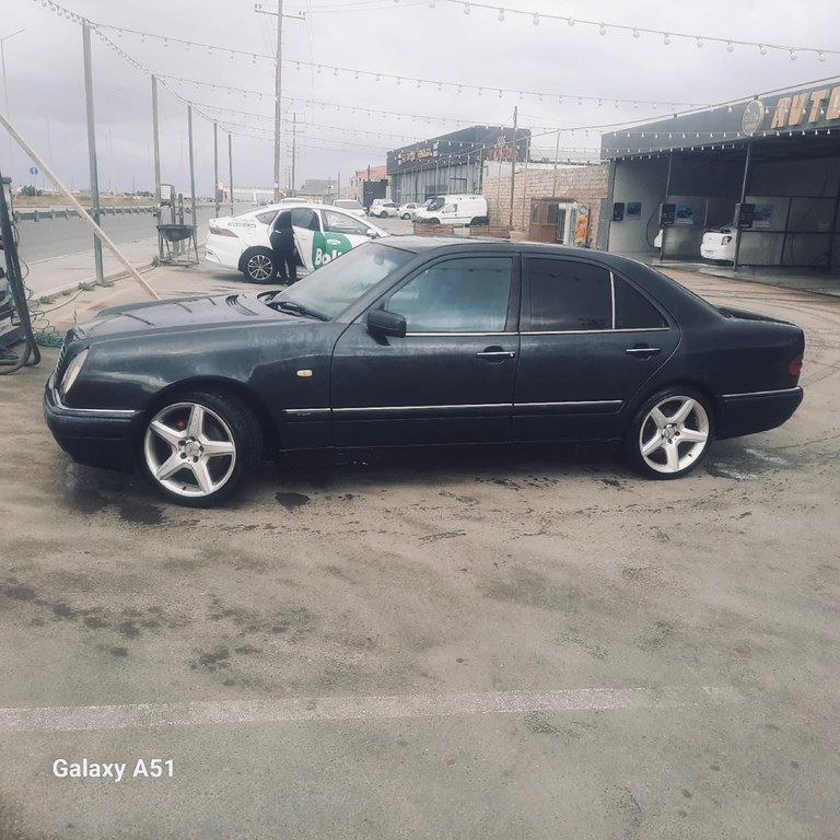 Mercedes E 240, 2.4 L, 1998 il, 456 000 km — Avtomobillər, Bakı (2)