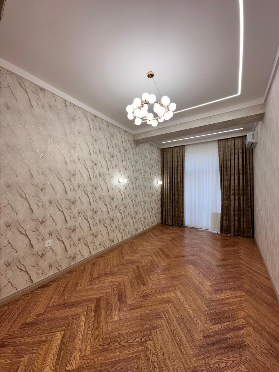Satılır 4 otaqlı yeni tikili 195 m² — Mənzil, Bakı (8)