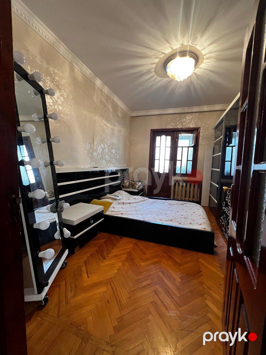 Satılır 5 otaqlı köhnə tikili 120 m² — Mənzil, Bakı (10)