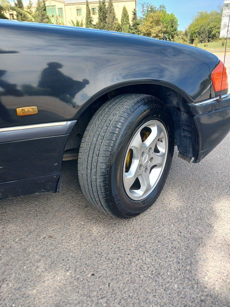 Mercedes C 220, 2.2 L, 1993 il, 280 119 km — Avtomobillər, Sumqayıt (8)