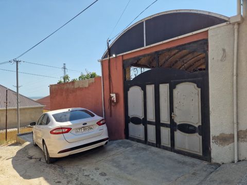 Satılır 3 otaqlı həyət evi/bağ evi 86 m² — Bakı