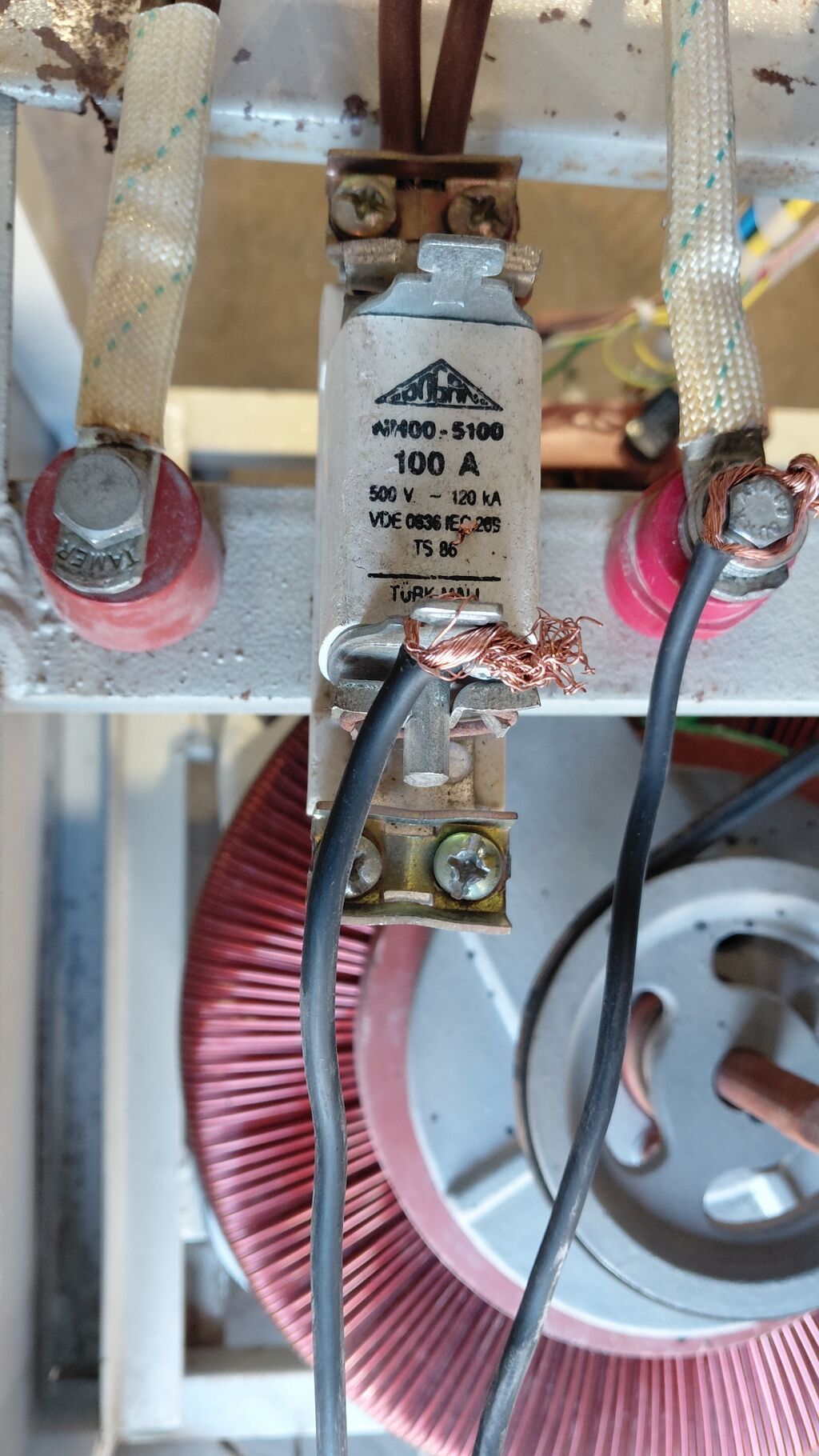 50 kva delta mis trafo, mis latir, daş sigorta, qorucu kontaktir — Gərginlik stabilizatoru, Sumqayıt (2)