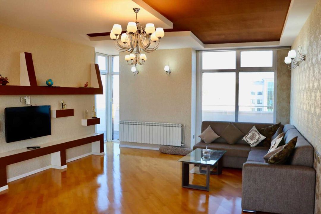 İcarəyə verilir 3 otaqlı yeni tikili 134 m² — Mənzil, Bakı (4)