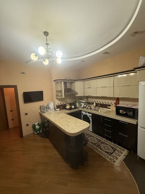İcarəyə verilir 3 otaqlı yeni tikili 120 m² — Bakı