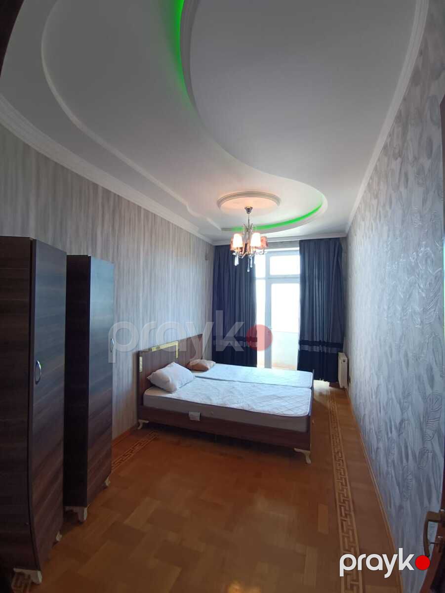 Satılır 4 otaqlı yeni tikili 225 m² — Mənzil, Bakı (9)