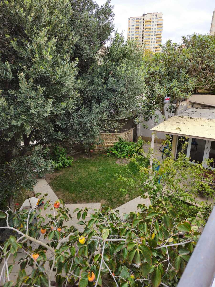 Satılır 7 otaqlı həyət evi/bağ evi 330 m² — Ev, villa, Bakı (10)