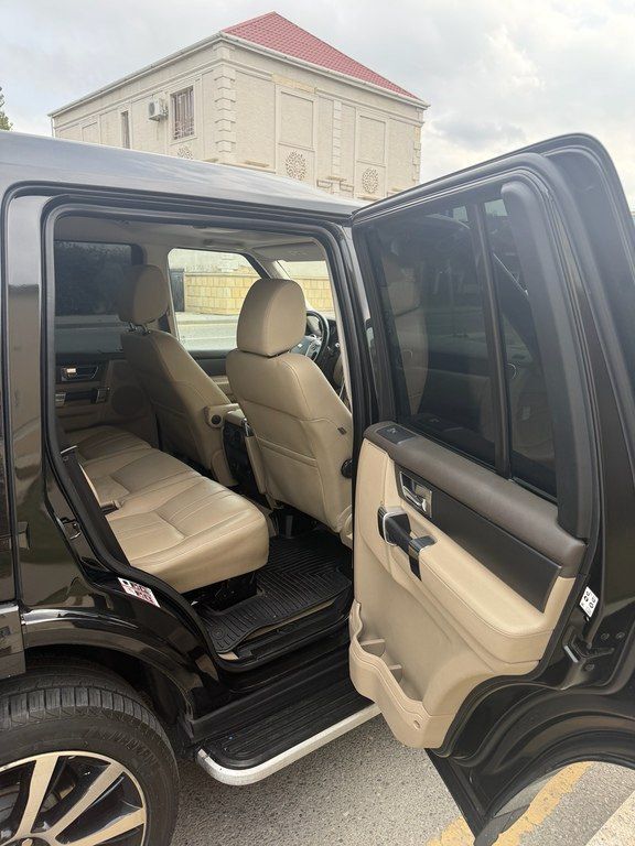 Land Rover Discovery, 3.0 L, 2015 il, 127 000 km — Avtomobillər, Bakı (8)