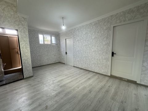 Satılır 3 otaqlı həyət evi/bağ evi 70 m² — Bakı