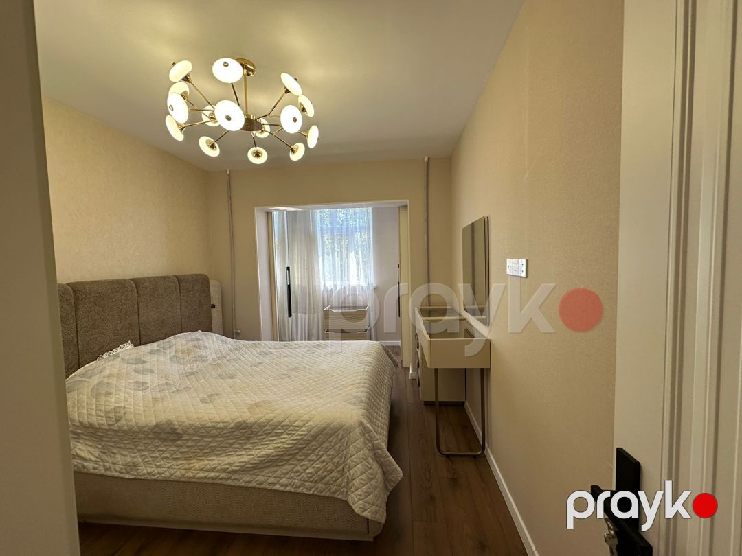 Satılır 2 otaqlı köhnə tikili 75 m² — Mənzil, Bakı (3)