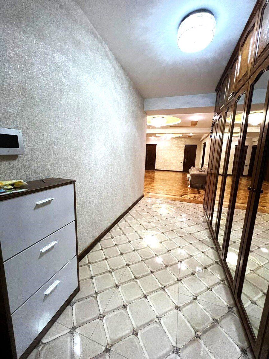 Satılır 4 otaqlı yeni tikili 230 m² — Mənzil, Bakı (3)