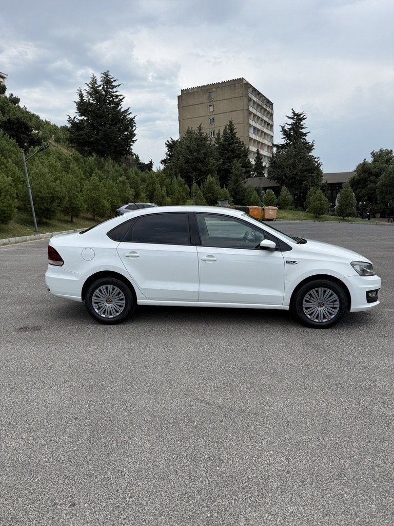 Volkswagen Polo, 1.6 L, 2019 il, 95 500 km — Avtomobillər, Bakı (4)