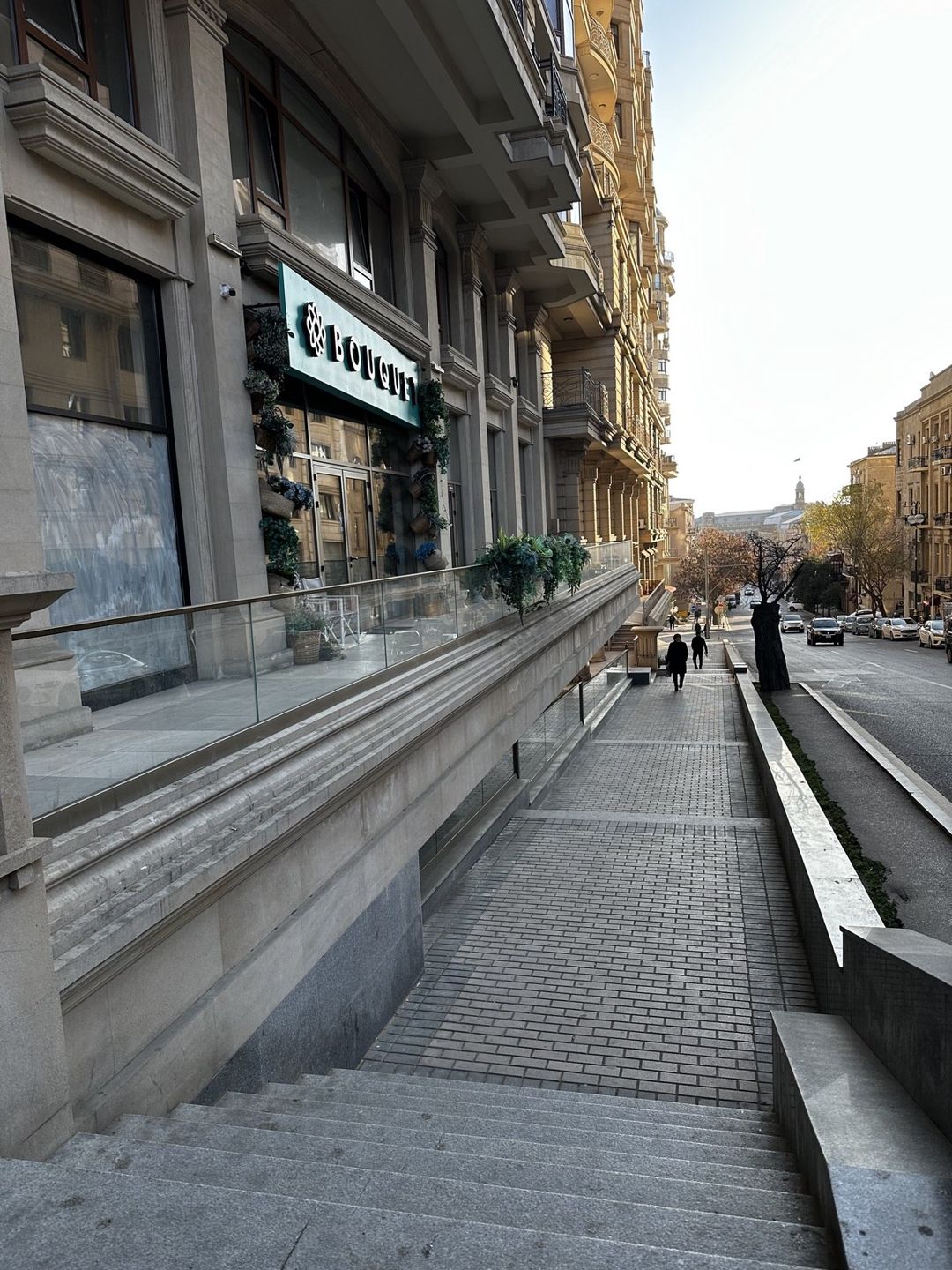 Satılır obyekt 171 m² — Əmlak, Bakı (3)