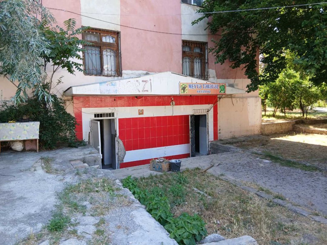 Satılır obyekt 70 m² — Əmlak, Bakı (10)