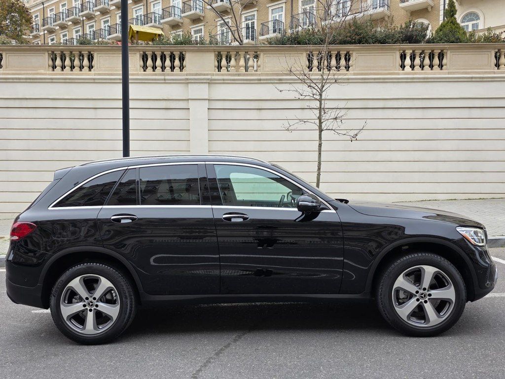 Mercedes GLC 300, 2.0 L, 2022 il, 71 000 km — Avtomobillər, Bakı (4)