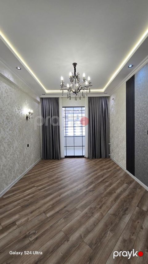 Satılır 2 otaqlı yeni tikili 62 m²