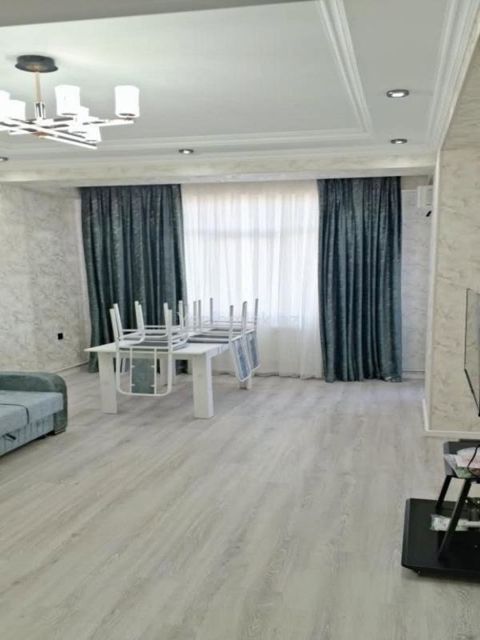 İcarəyə verilir 2 otaqlı yeni tikili 70 m² — Bakı