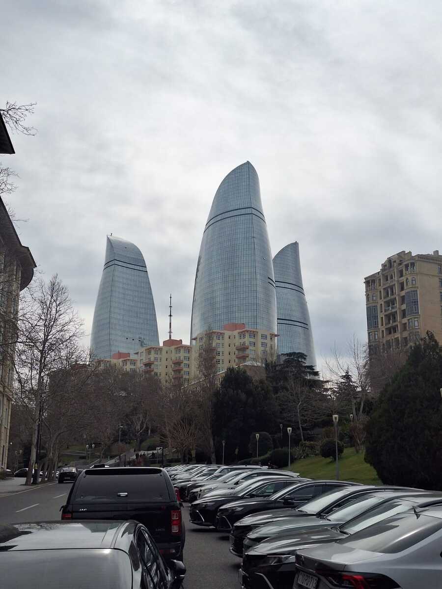 Satılır 2 otaqlı köhnə tikili 47 m² — Mənzil, Bakı (2)