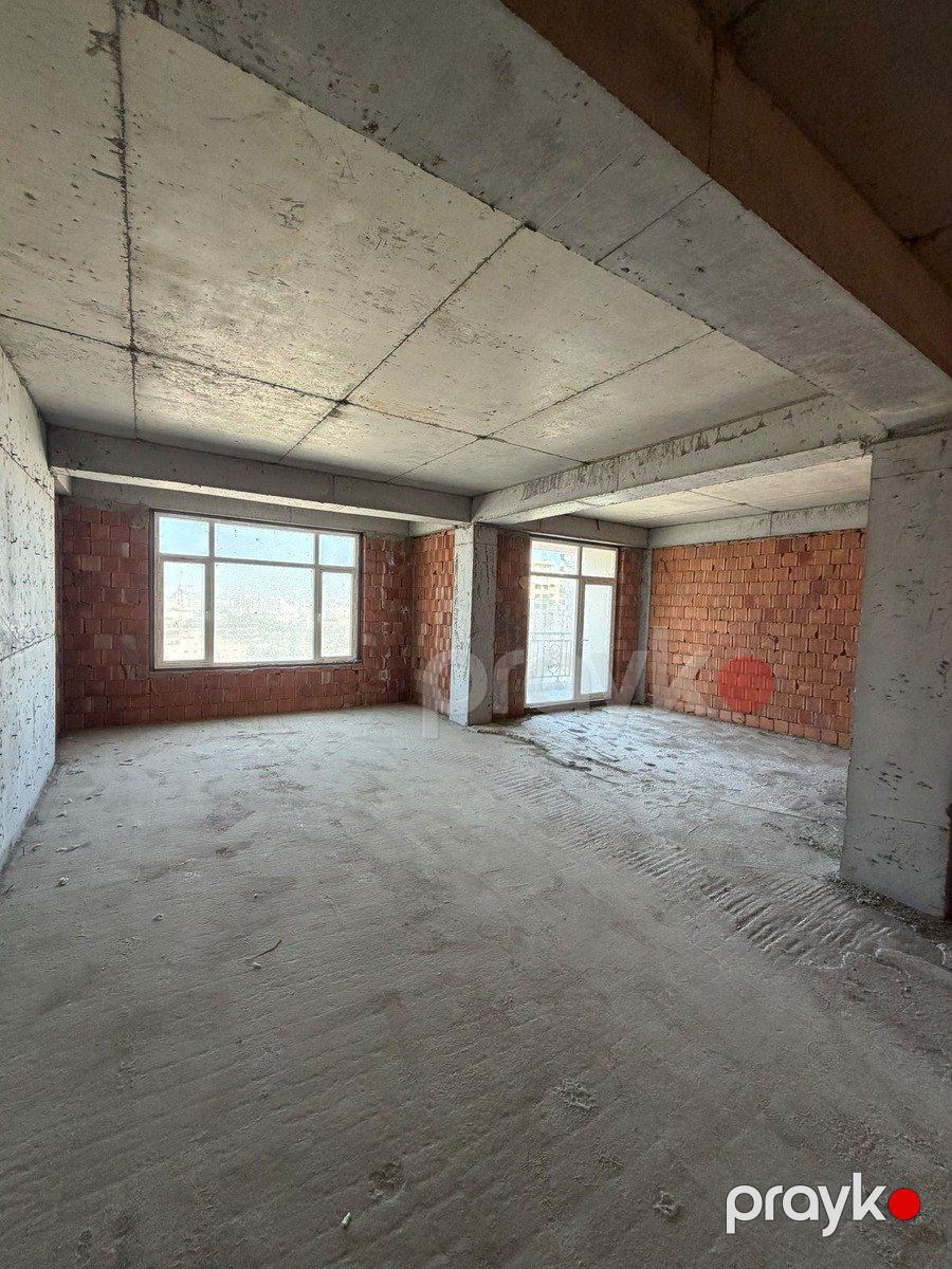 Satılır 4 otaqlı yeni tikili 241 m² — Mənzil, Bakı (7)