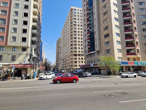 Satılır 4 otaqlı yeni tikili 170 m² — Bakı