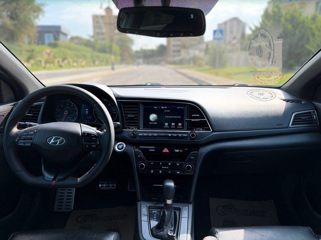 Hyundai Elantra, 1.6 L, 2017 il, 140 000 km — Avtomobillər, Bakı (9)