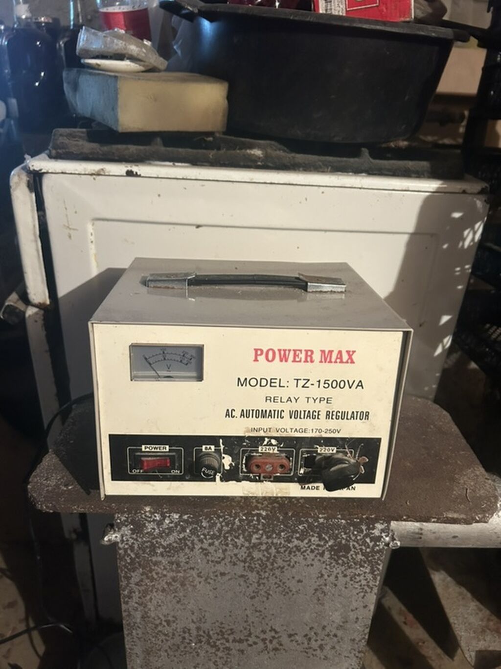 Power MAX avtomatik gərginlik tənzimləyicisi (AVR) - Model: TZ-1500VA — Təmir və inşaat, Gəncə