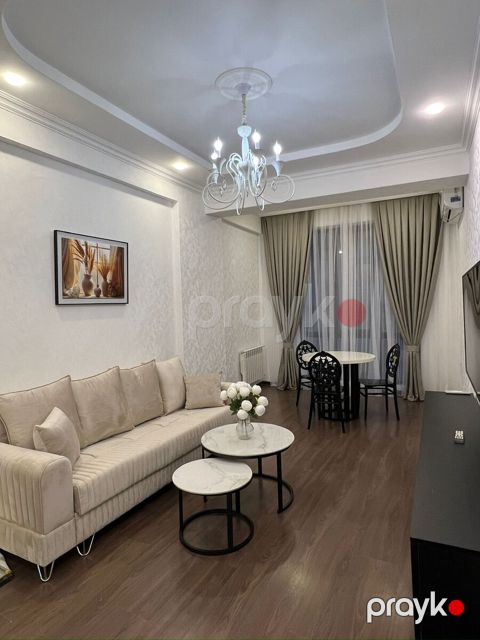 İcarəyə verilir 2 otaqlı yeni tikili 70 m²