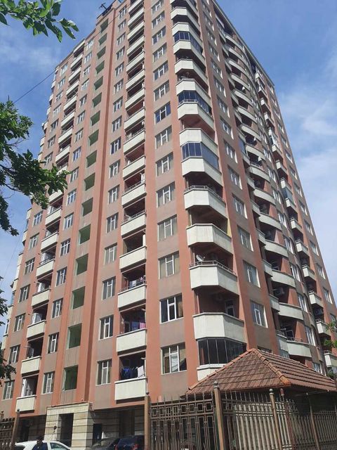 Satılır 3 otaqlı yeni tikili 132 m² — Bakı