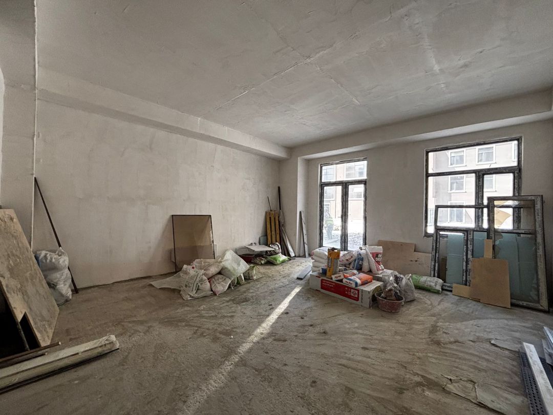 Satılır obyekt 210 m² — Əmlak, Bakı (10)